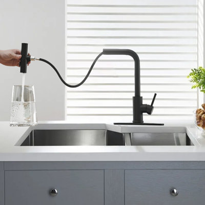 Robinet d'évier de cuisine à cascade avec pulvérisateur rétractable, robinet de cuisine en acier inoxydable, robinet à poignée simple, 3 modes de fonctionnement.