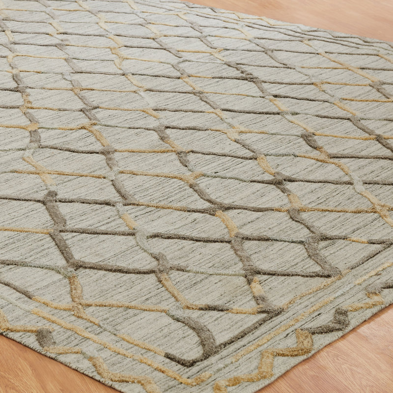 Tumlin Geometric Area Rug in Gray, Rectangle 2' x 3'