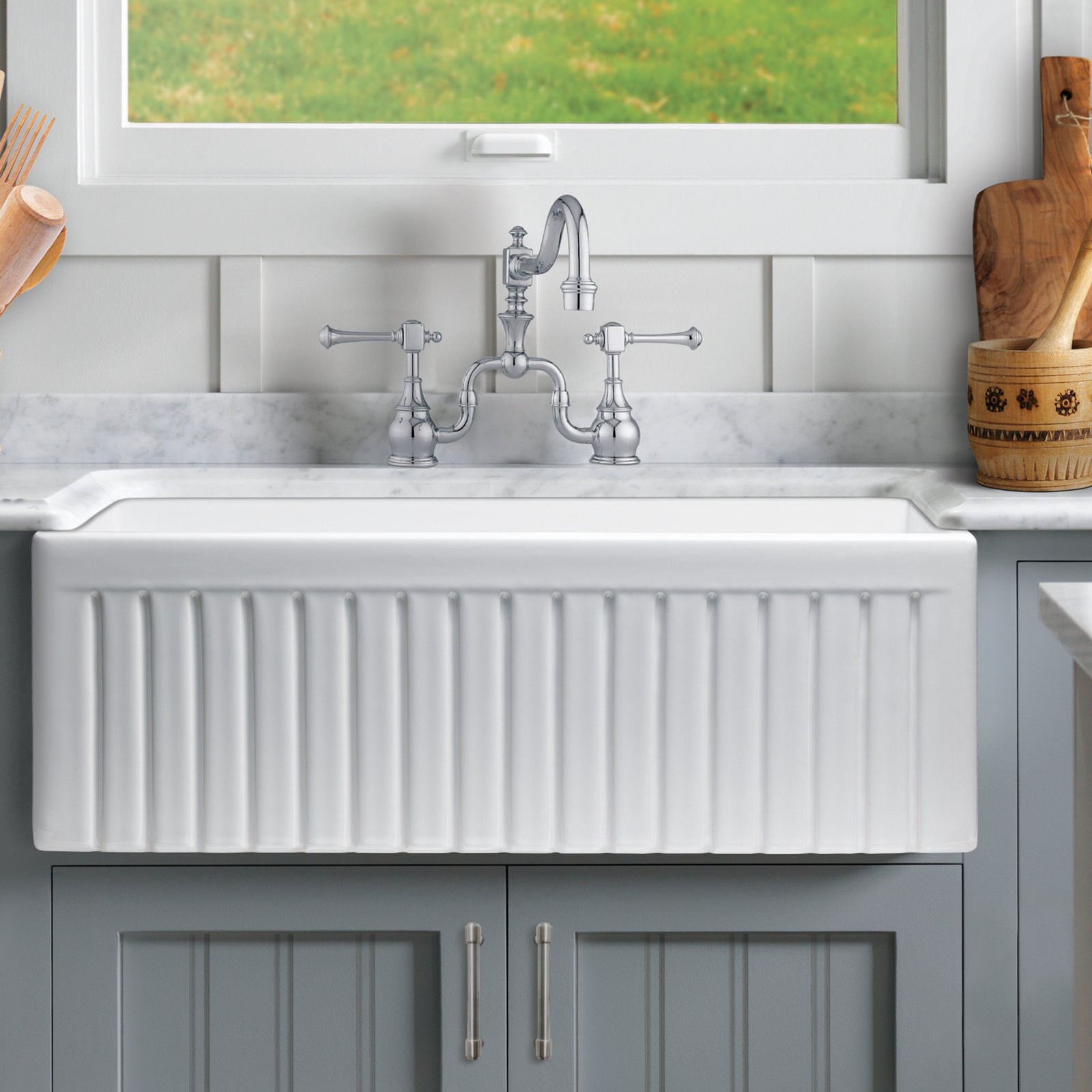 Sorrel 30" L x 18" W Farmhouse Kitchen Sink with Accessories