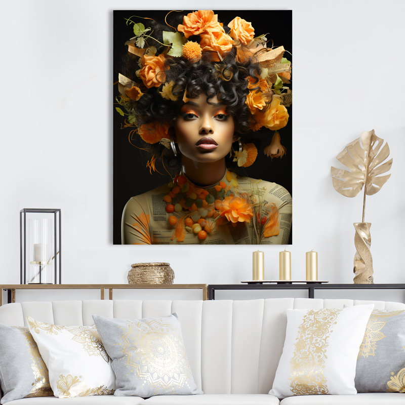Cantaloup Cantos Portrait de femme, Toile tendue, 44" H x 34" W