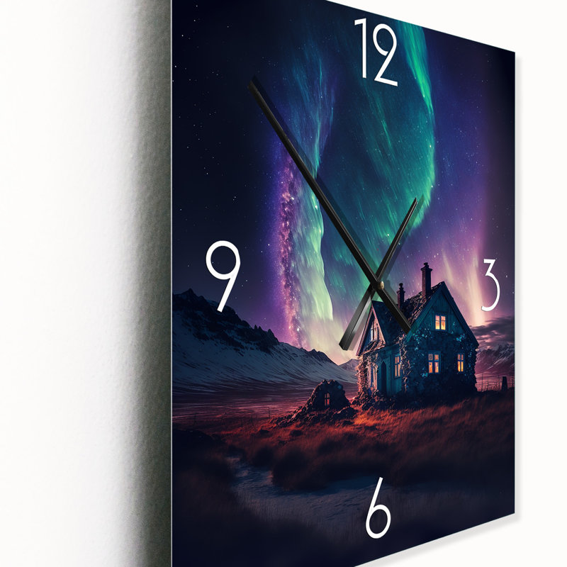 Horloge murale Jelez, Moyen