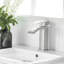 Robinet de lavabo de salle de bain en nickel brossé - Alliage d'aluminium et meuble-lavabo moderne au fini mat en céramique-128924317