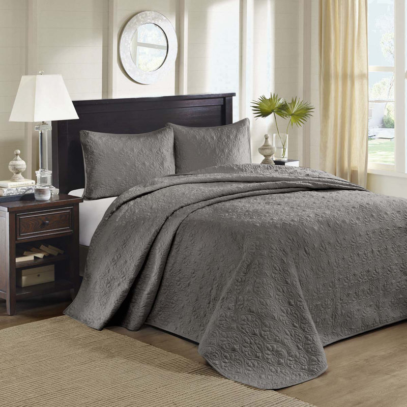 Reversible Set, Full Bedspread + 2 Standard Pillow Shams, Dark Gray
