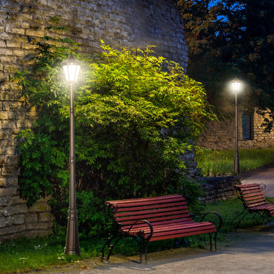 Solar Powered Integrated LED Pathway Light