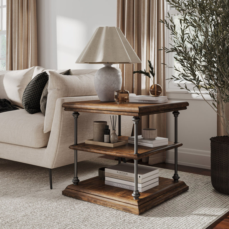 Table de bout carrée en bois massif avec tablettes de rangement Larson