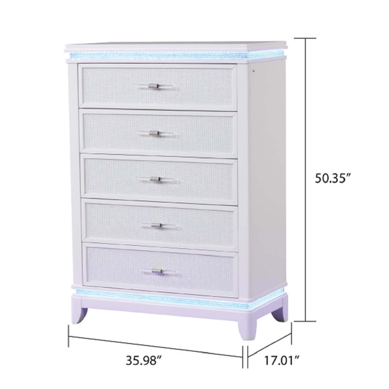 Commode en blanc laiteux