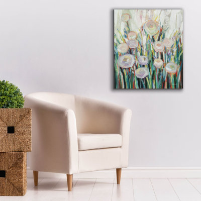«Sprinkled White Flowers 2» par Silvia Vassileva, art mural sur toile