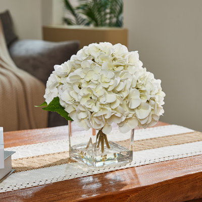 Fleurs d'hortensia artificielles dans un vase en verre 12in - arrangement de faux hortensias blancs avec 90 fleurs, véritable centre de table d'hortensia tactile pour la table de salle à manger, décoration de mariage intérieur