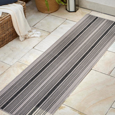 Clarina Modern Double Stripe Black/Beige Indoor/Outdoor Rug