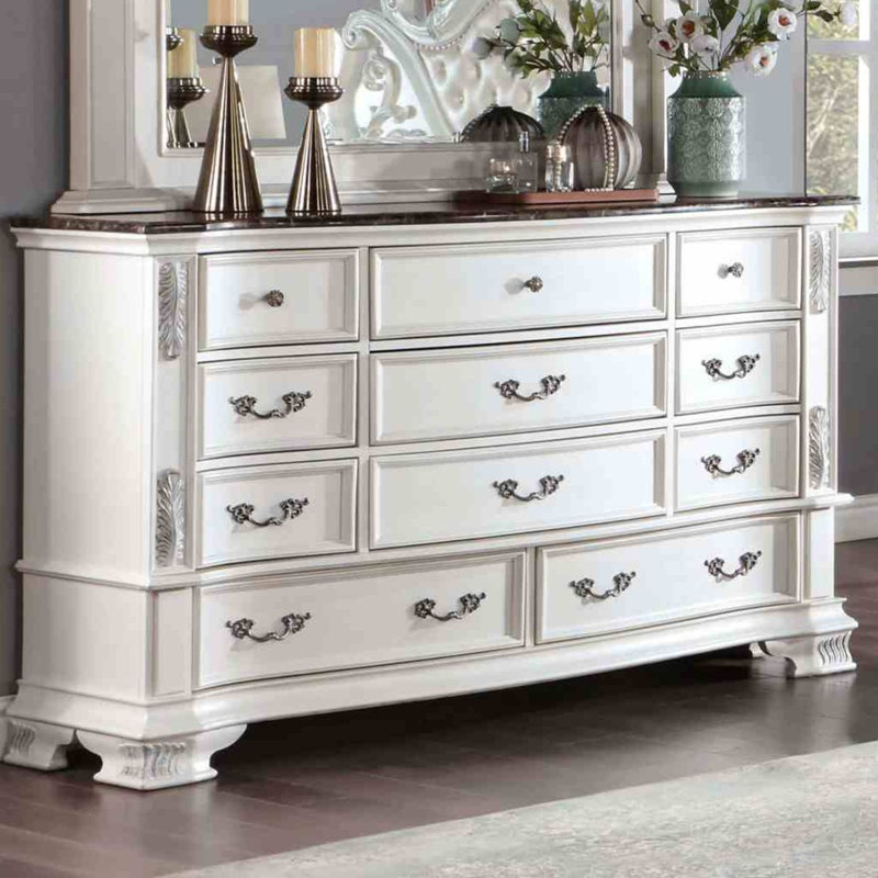 Commode à 11 tiroirs l 67,6 po, Blanc perle