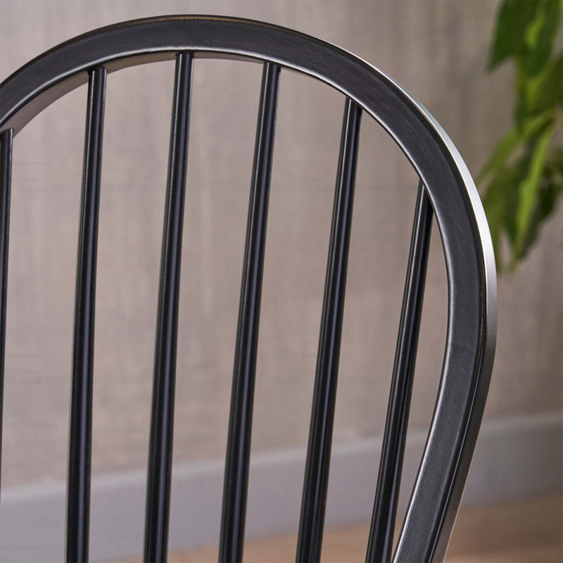 Charmants tabourets de bar de style campagnard avec dossier à broche, fabriqués à la main en bois d'hévéa, parfaits pour la cuisine et le bar à la maison
