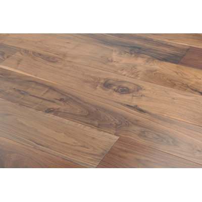 EW652 Plank Walnut Hardwood Flooring