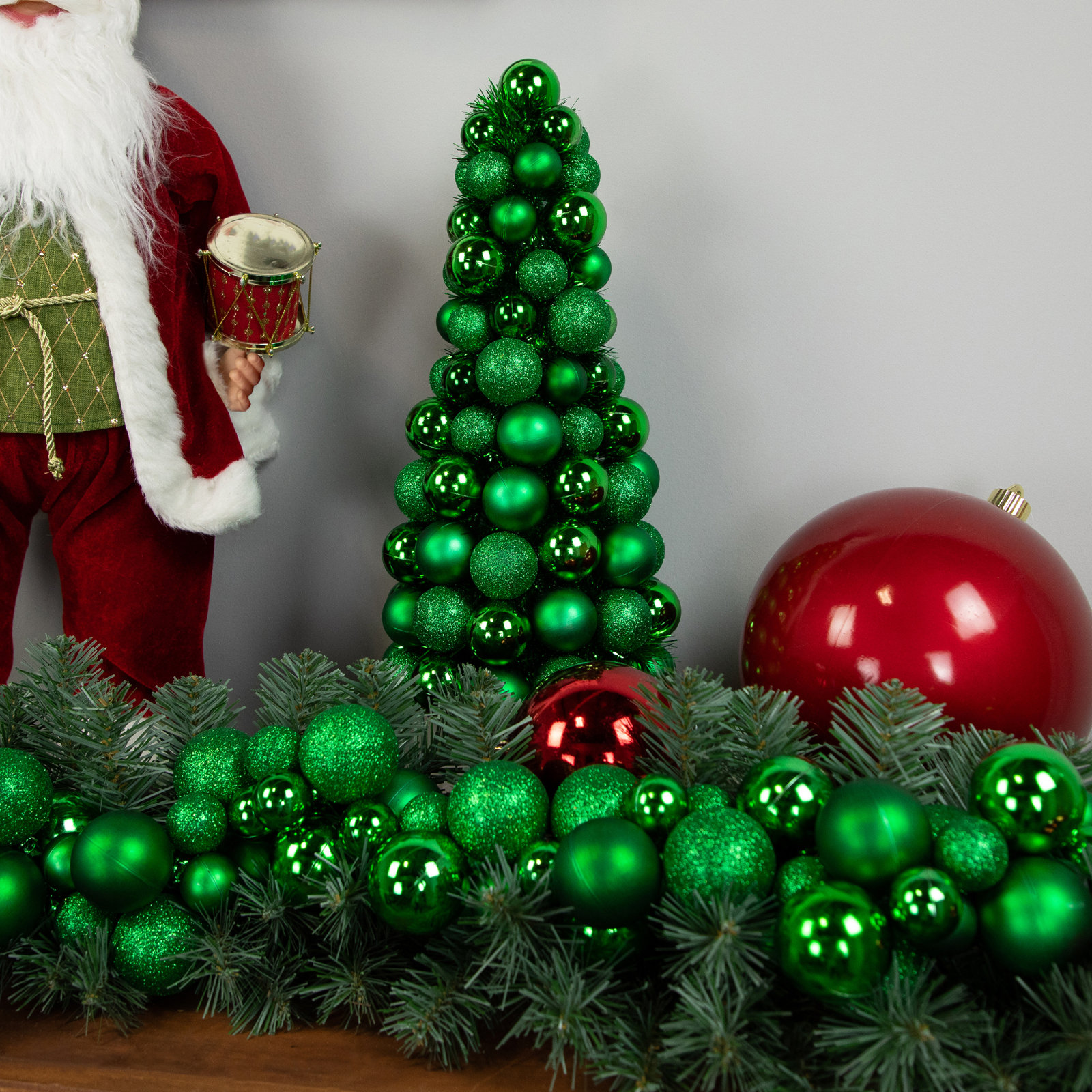 6' Shatterproof Ball Christmas Garland, Green