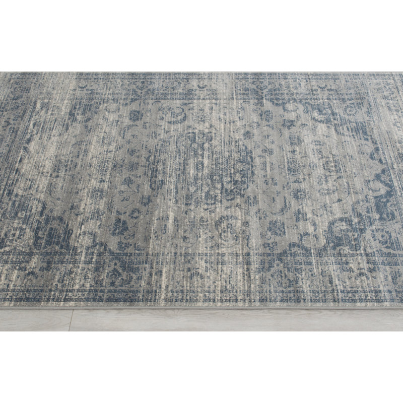 Adalberto Oriental Indoor Rug, Rectangle 5' x 7'