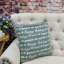 Coussin décoratif de Noël 20 po x 20 po Home Soft Things Christmas