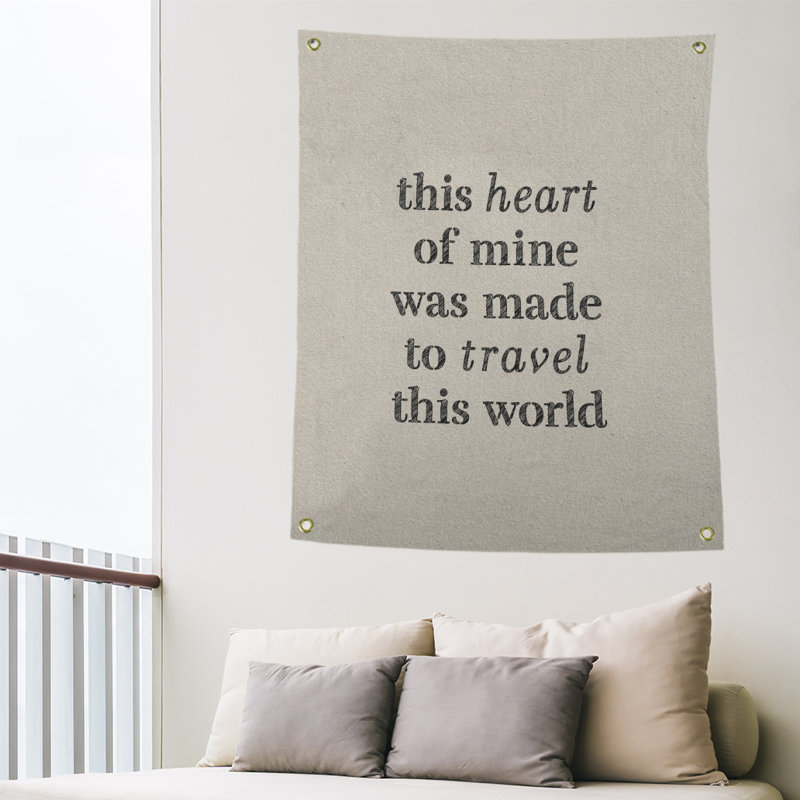Tapisserie de polyester, voyage d’amour, H 80 po x l 59 po, Blanc / Noir