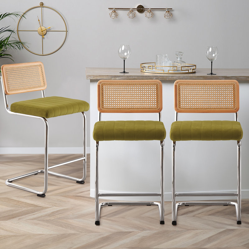 Tabouret de bar et de comptoir en velours Georgios, Velours vert Oliver / cadre argenté