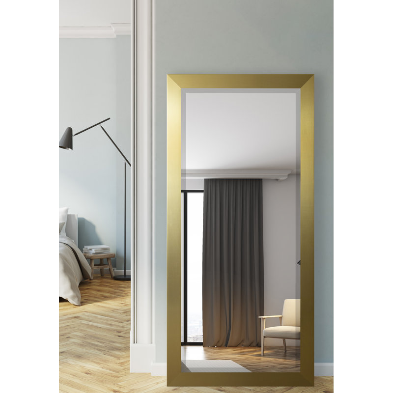 Miroir biseauté moderne / contemporain Ungar, H 65,5 po x l 32 po x P 0,75 po, Doré