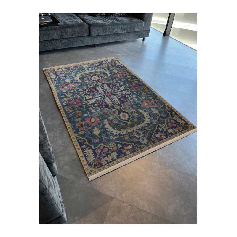Tapis décoratif bleu marine à motif floral, Sous-tapis rectangulaire 5 pi 1 po x 7 pi 7 po inc