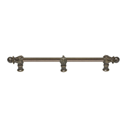 Acanthe avec 1/2 barre ronde lisse de style roman avec entretoise centrale