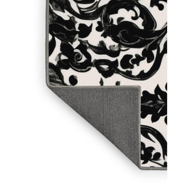 Pewter Grace Rug, Round 6'