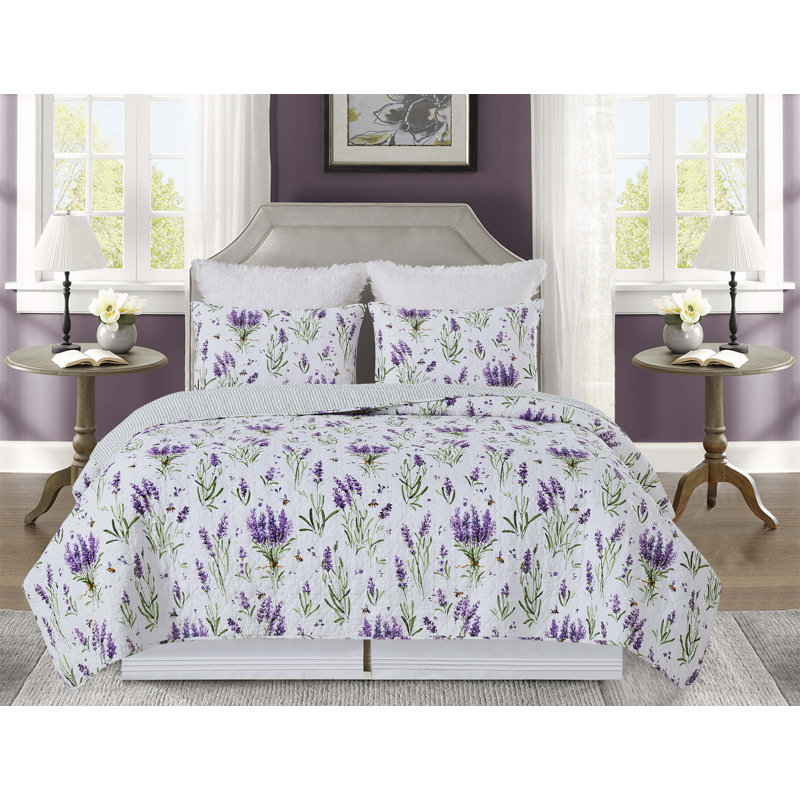 Lavender Fields Quilt Set, Queen Quilt + 2 Standard Shams
