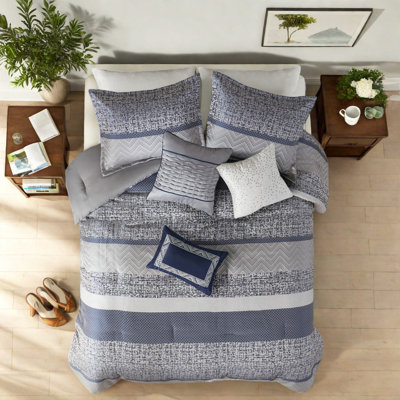 Luxurious 7 Piece Polyester Bedding Sets, Modern Jacquard For Home