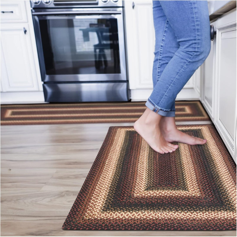 Dakarie Braided Non-Shedding Premium Jute Cranberry/Black/Red Rug, Rectangle 1'10" x 6'