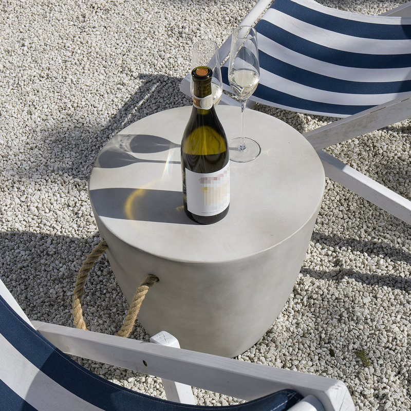  Ahvianna Round Outdoor Side Table , 17'' in. W 17'' in. D, 2