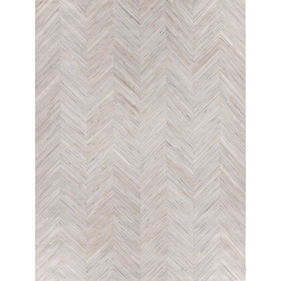 Chevron Area Rug in Silver