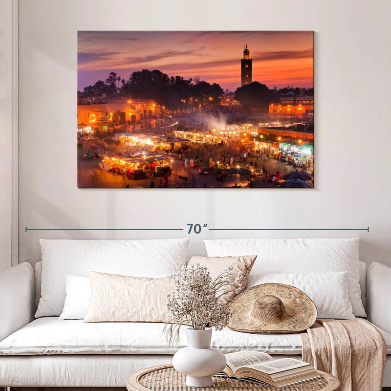 Nicci Jemaa El-Fnaa, 32" H x 48" W
