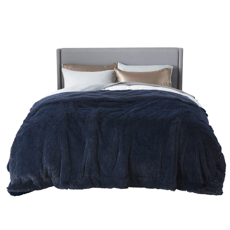 Couvertures en fausse fourrure Cozy Winter Collection, L 90 po x L 90 po, Marine