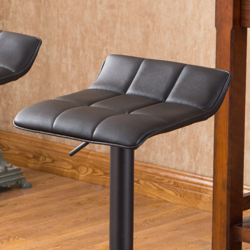 De 2 tabourets de bar réglables en cuir reconstitué noir - Style moderne et fonction pivotante pour des espaces polyvalents 2 Hauteur de fabrication