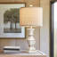 Lampe de table en résine Alveera-1800882878