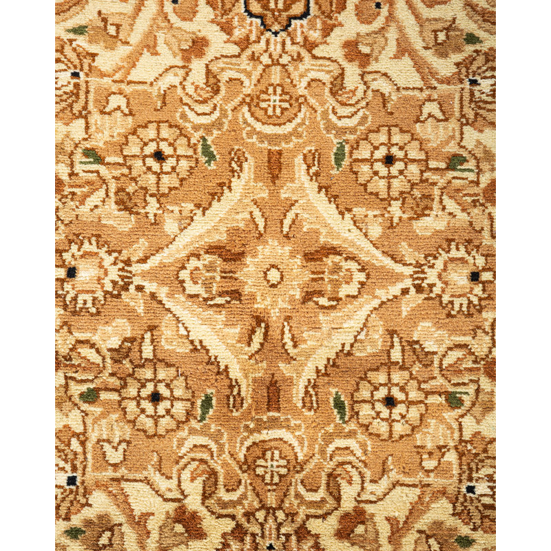 Classic One-of-a-Kind 5' 10" X 8' 10" Hand Knotted Area Rug
