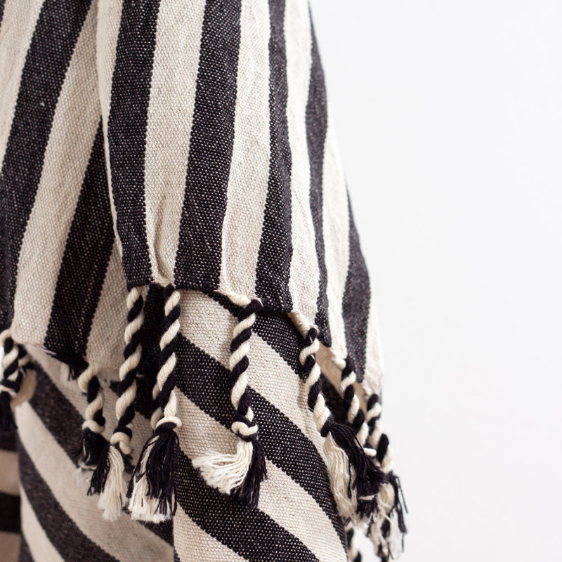 Drama Hand Towel, Ivory Striped