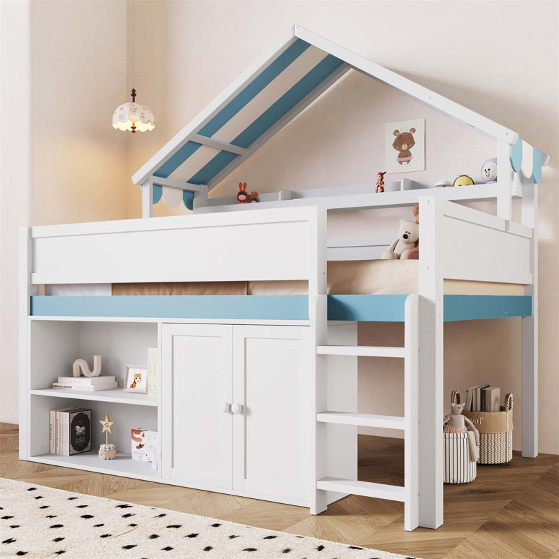Lit mezzanine double avec toit à baldaquin et armoire de rangement intégrée pour les chambres d'enfants, combinant design ludique, sécurité et utilisation intelligente de l'espace.