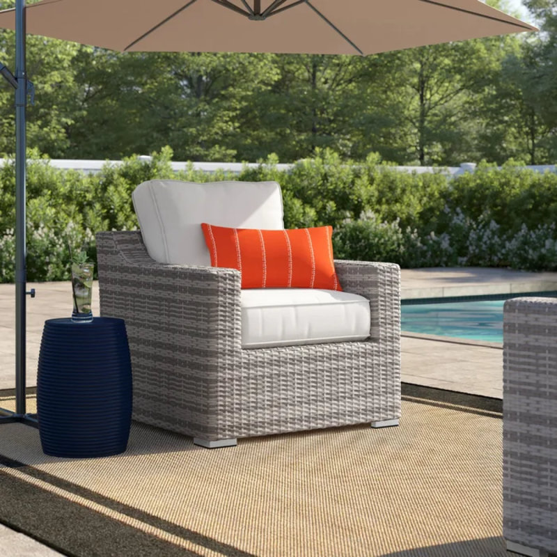 Chaise de patio entièrement assemblée avec coussins, Blanc, Marron clair
