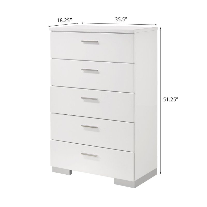 Ensemble de chambre avec grand lit 5 pièces Coonrod