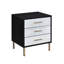 Table de chevet 3 tiroirs avec pieds en métal et façade tendance pour chambre or