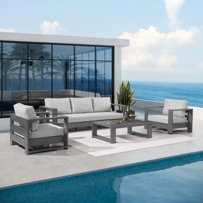 Ensemble de conversation d'extérieur en aluminium avec table de bout Hoyt, 4 Pcs: Coffee Table, 1 Sofa, 2 Chairs, Gris clair