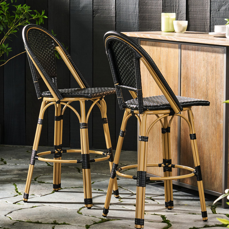 29,5 po. Pe. Et aluminium, 2 chaises, noir, noir léger, 2 et structure rouille