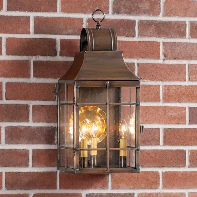 Aramenta Wall Light, Brass