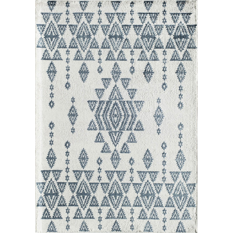 Jhaniyah Vintage Royal Nova Area Rug, Rectangle 2'6" x 4'