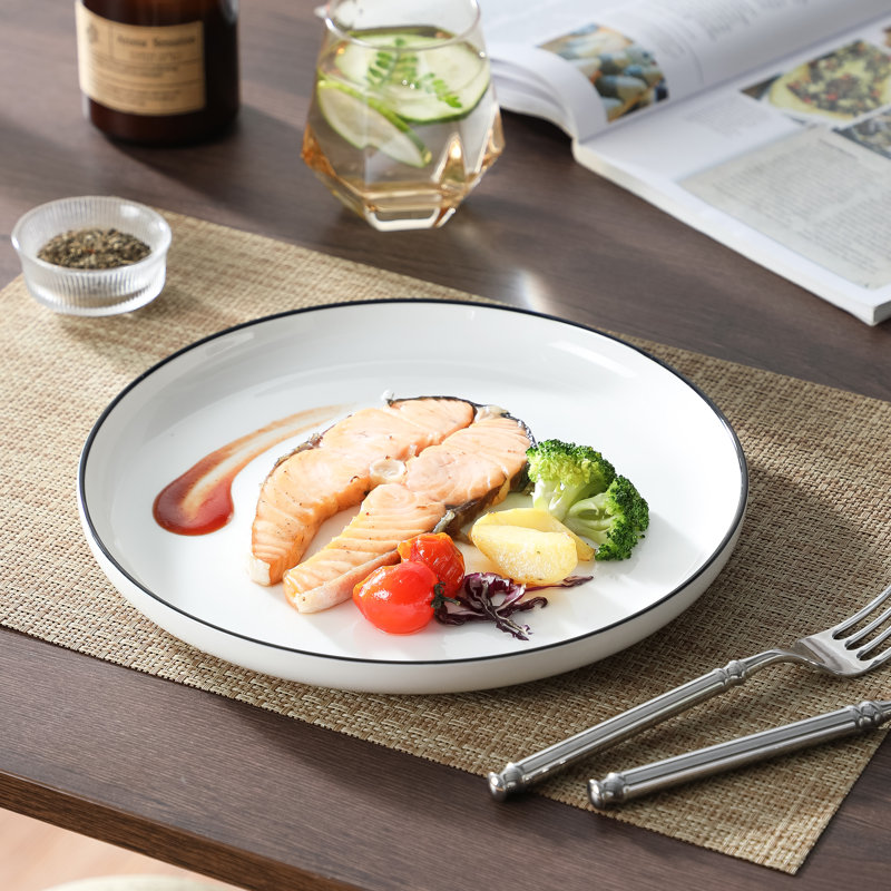 18-Piece Porcelain China Dinnerware Set, Service For 6