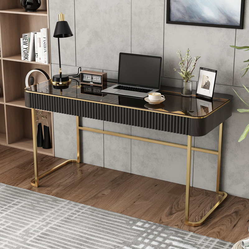 Bureau personnel, Noir et or, H 29,5 po x l 47 po x P 23 po
