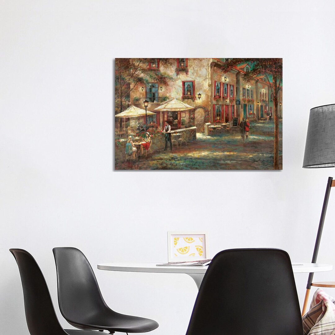 Courtyard Café von Ruane Manning - Galerie-verpackte Leinwand Giclée auf Leinwand