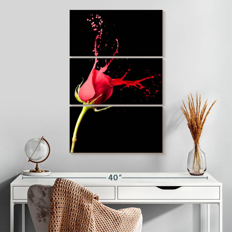 Harnek Red Rose Splash, 32" H x 20" W