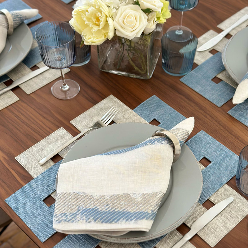 Celtic Vinyl Geometric Woven Placemat, Smoke Granite