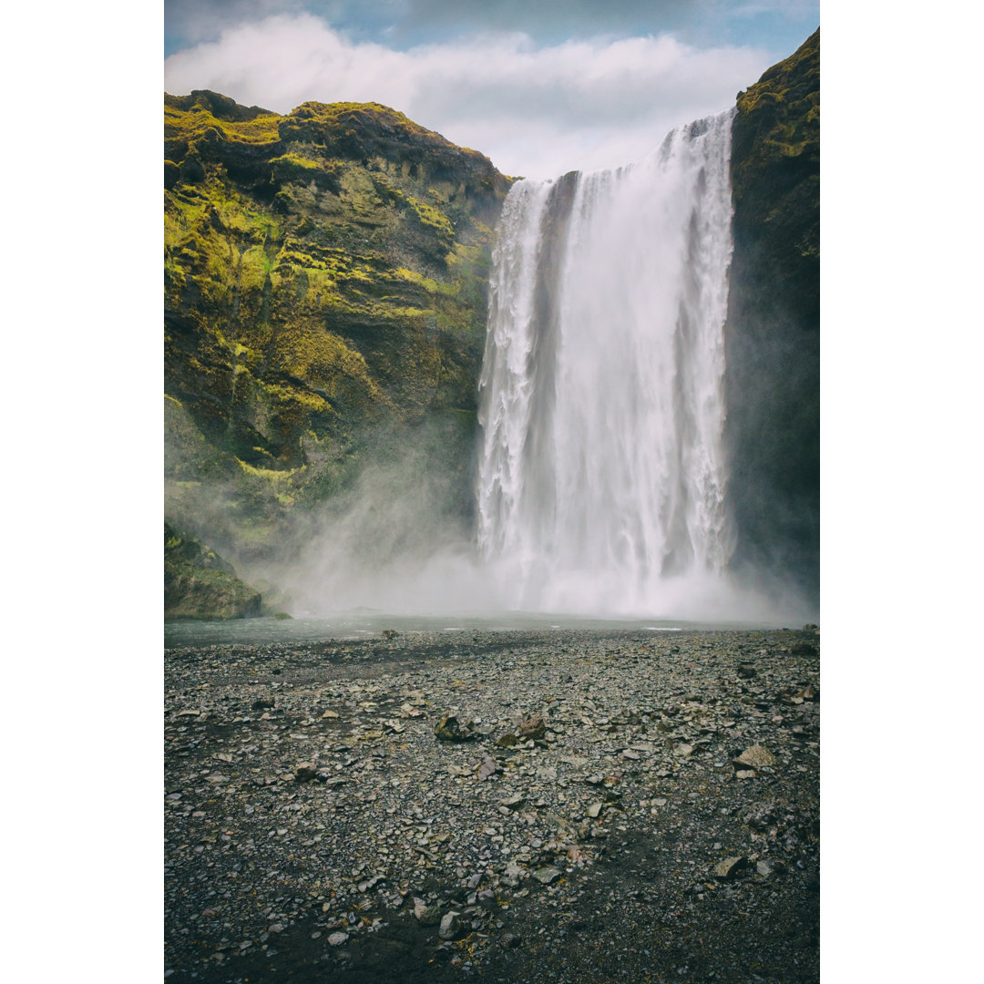 Skogafoss Wasserfall von Powerofforever - Leinwandbild